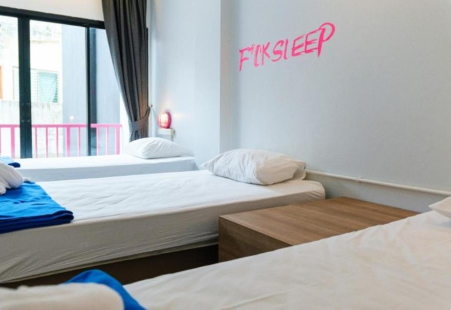 Hostel Slumber Surf Phuket Kata Zewnętrze zdjęcie